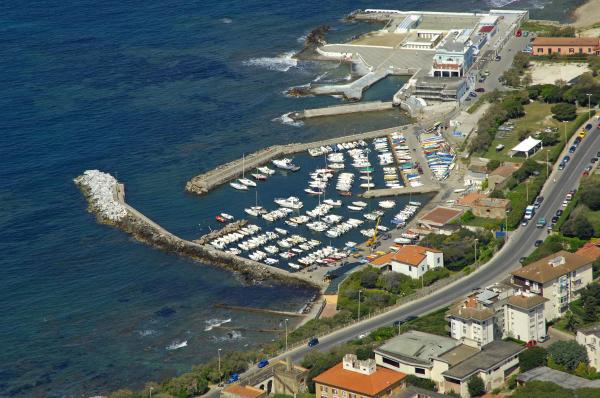 Porticciolo di Antignano