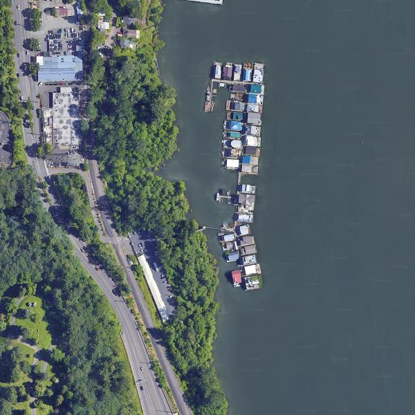 Willamette Moorage Park