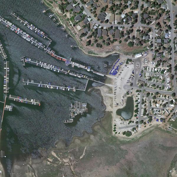 Holloway's Marina and RV Park