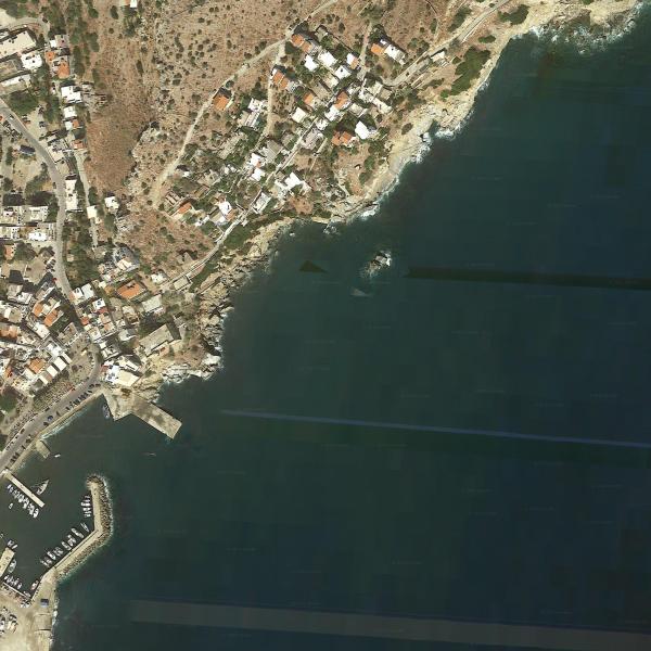 Agios Kirikos Marina