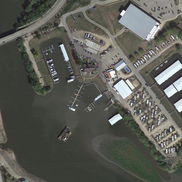 American Marine Dubuque Yacht Basin