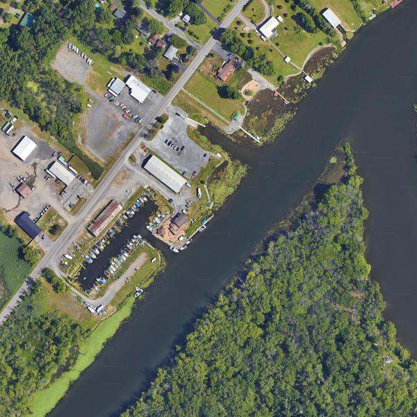 The Winds of Cold Springs Harbor Marina